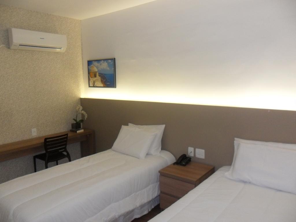 Lord Hotel Aeroporto Confins Vespasiano Εξωτερικό φωτογραφία