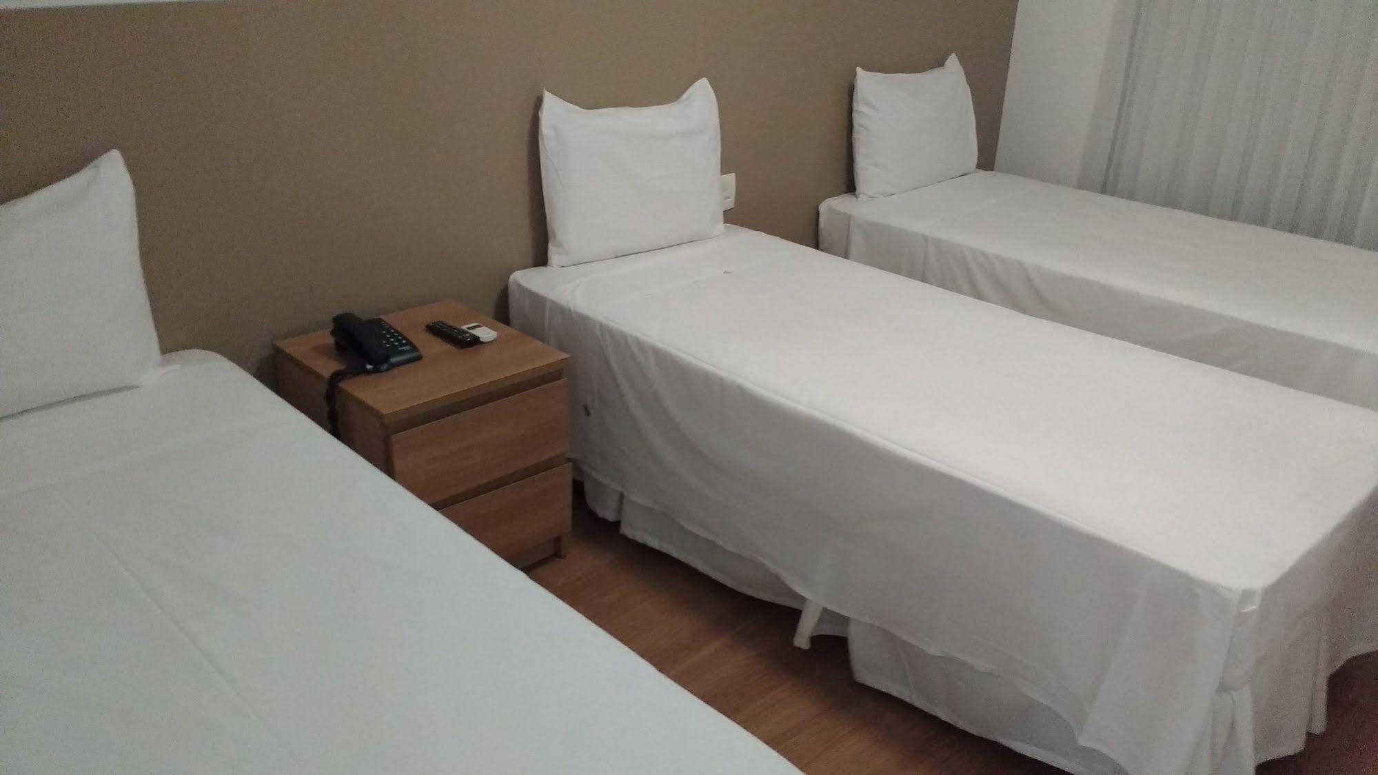 Lord Hotel Aeroporto Confins Vespasiano Εξωτερικό φωτογραφία